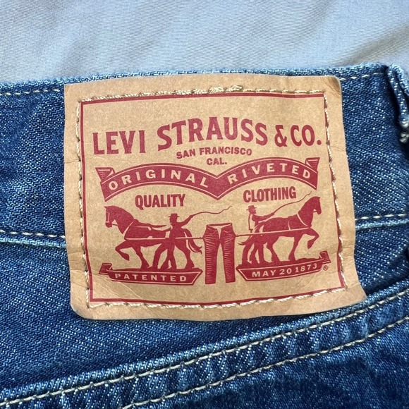 LEVI'S Low Pro Straight Leg Jeans Women's Size 26 Dark Wash Denim Casual - Picture 12 of 12